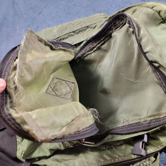 Kelty Red Wing Green Outdoor Camping Hiking Backpack Pack With Water Bottles - Picture 14 of 16